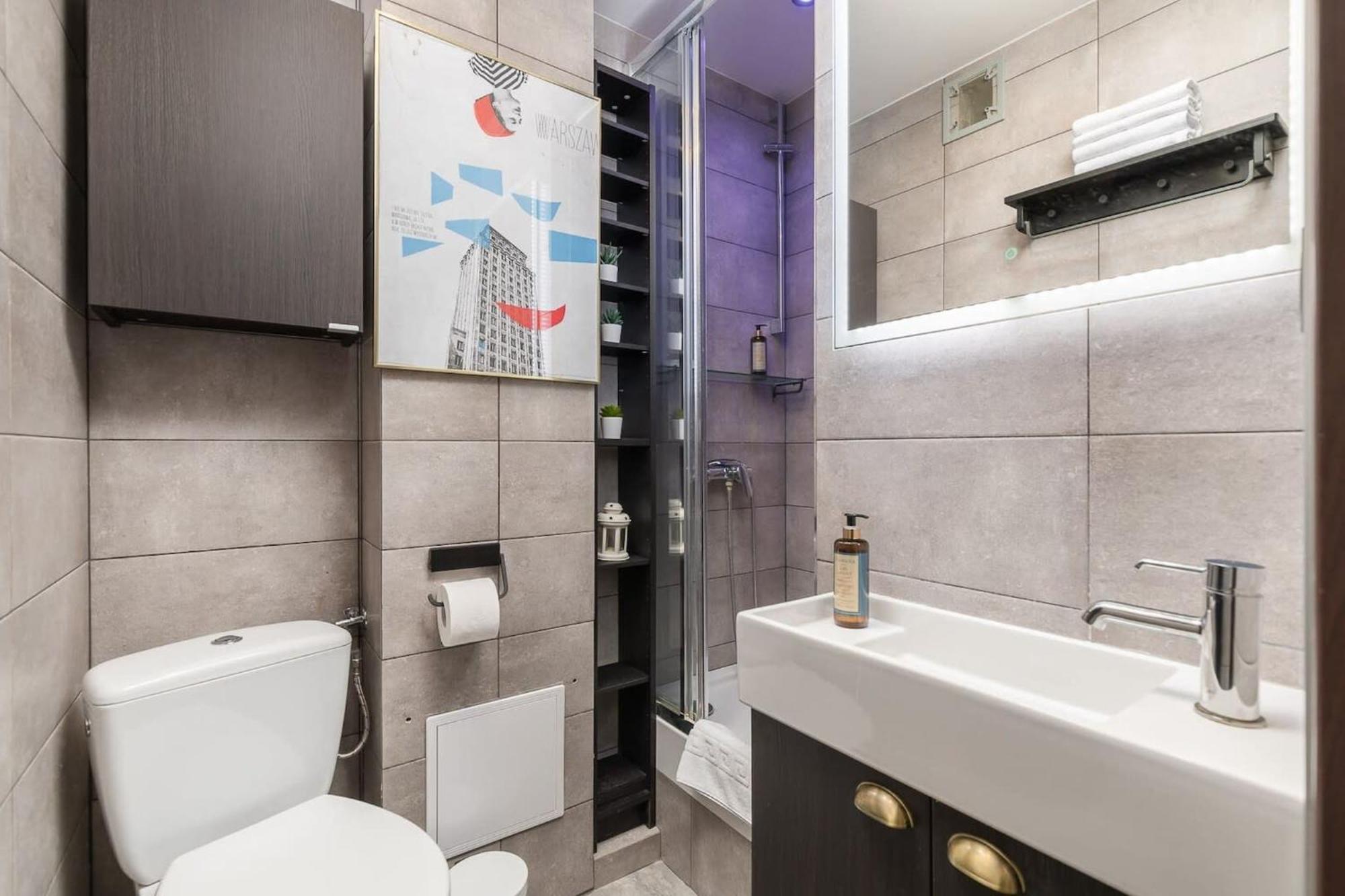 Chmielna 35 - City View Apartment By Noclegi Renters Varşova Dış mekan fotoğraf